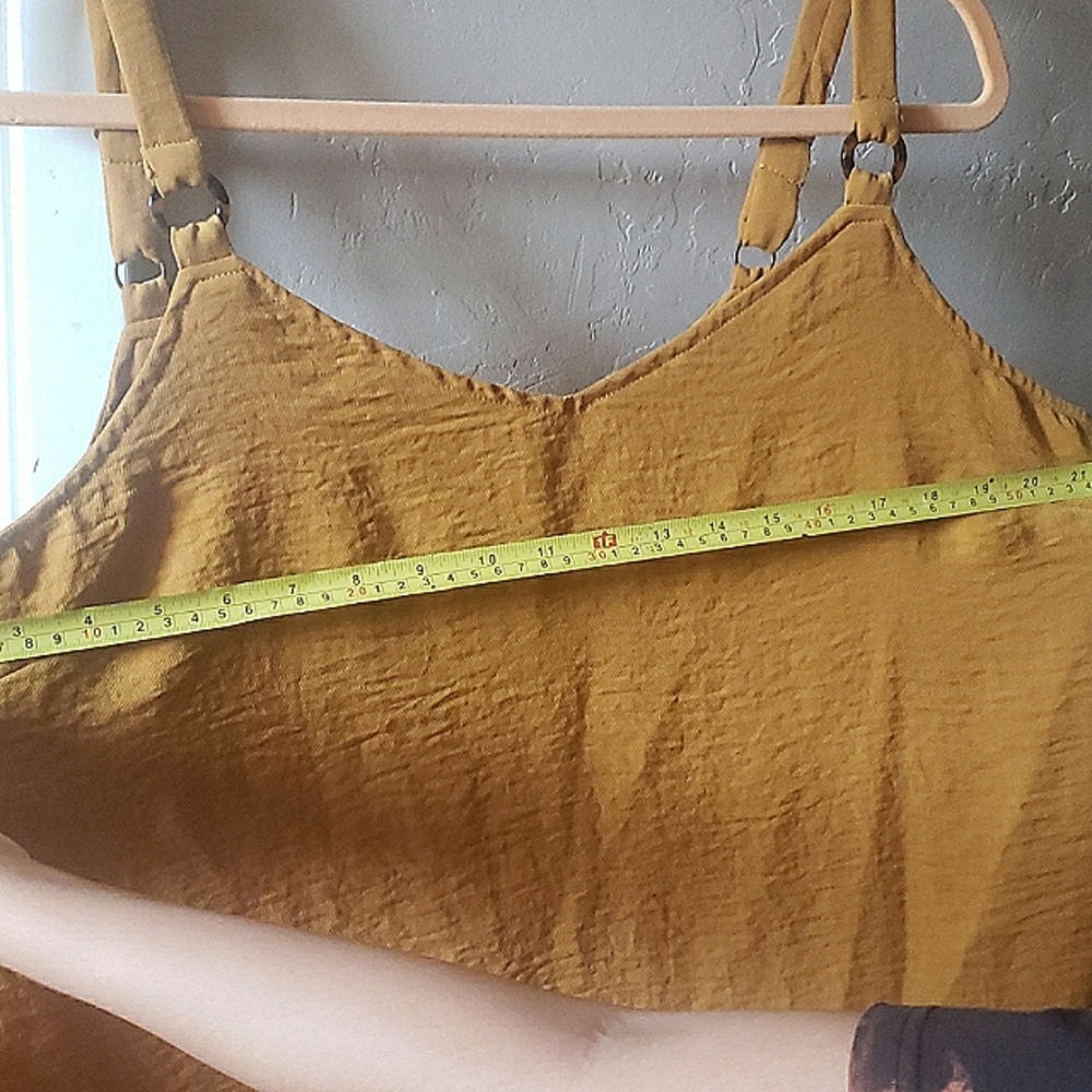 Tank top. - Picture 4 of 5